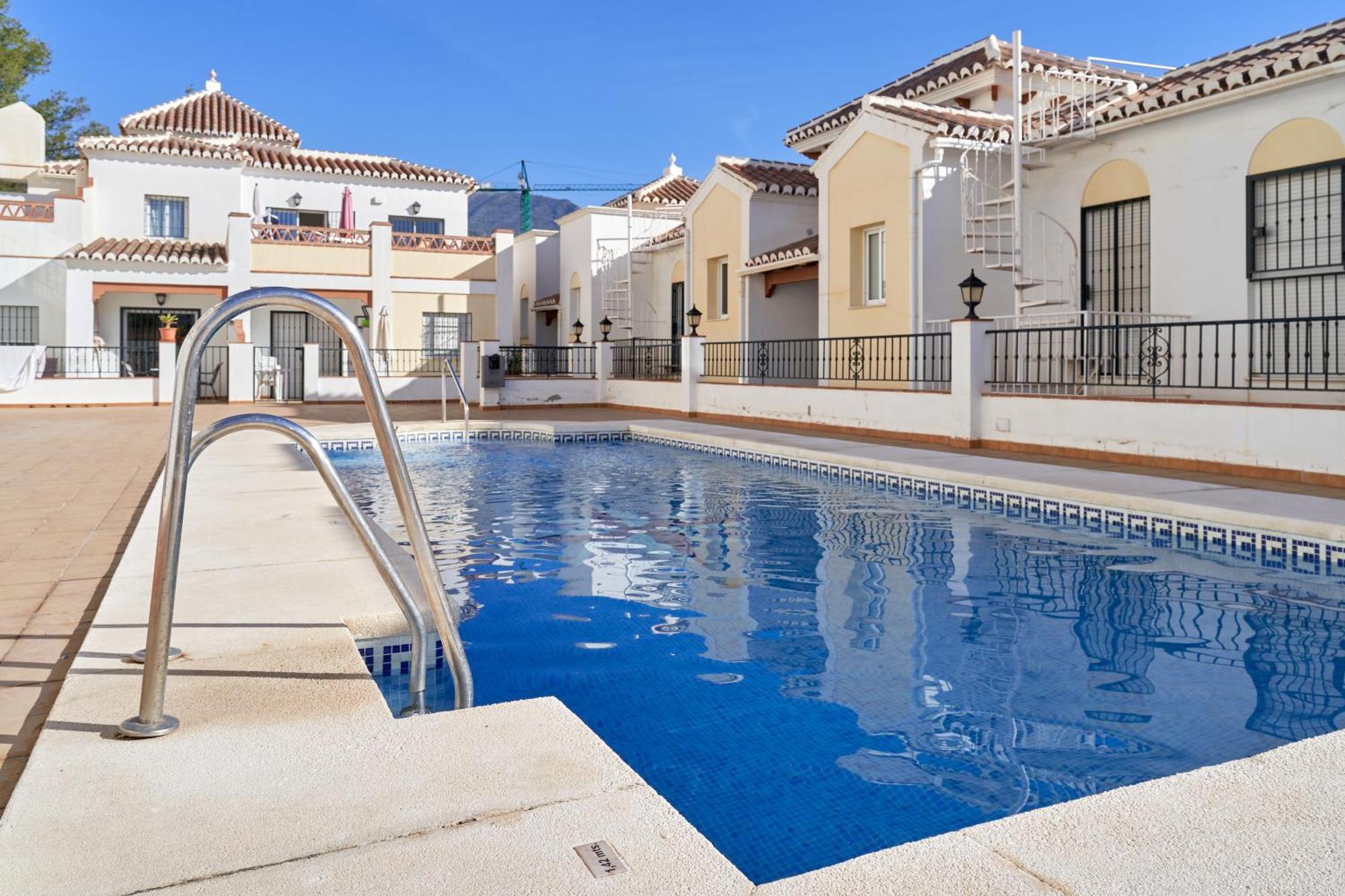 Apartment Urb Chimenea Nerja